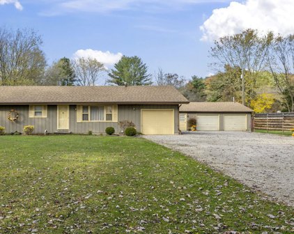 4898 State Road 46  E, Nashville