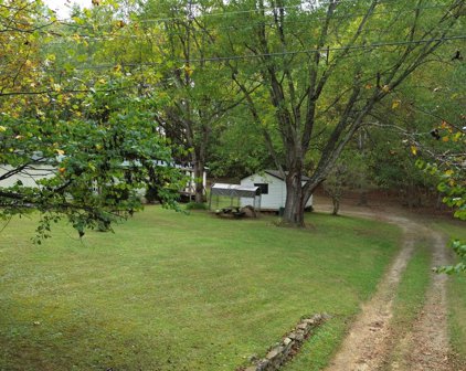 1480 Little Catawba Creek  Rd, Troutville