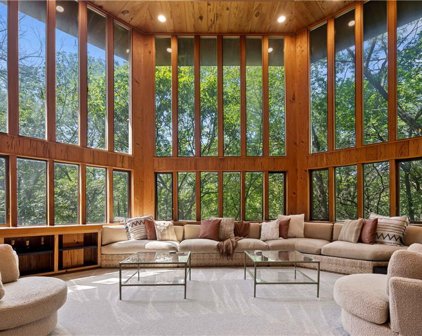 1017 S Cedar Hills Drive, Olathe