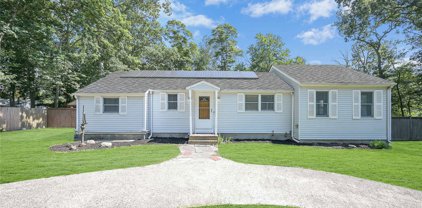 75 Smith Road, Ridge