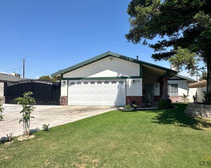 6104 Chandler, Bakersfield