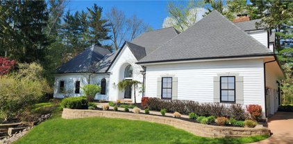 3474 Som Center Road, Pepper Pike