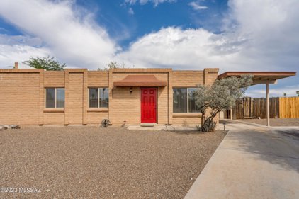 2453 S Saddleback, Tucson