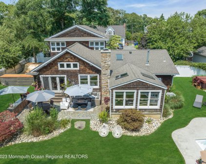 2010 Grasing Terrace, Point Pleasant