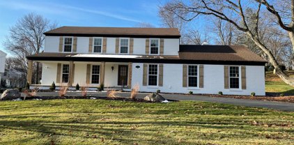 1254 HICKORY HILL, Rochester Hills