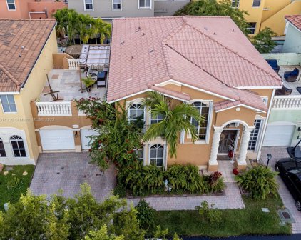 10813 Nw 51st Ln, Doral