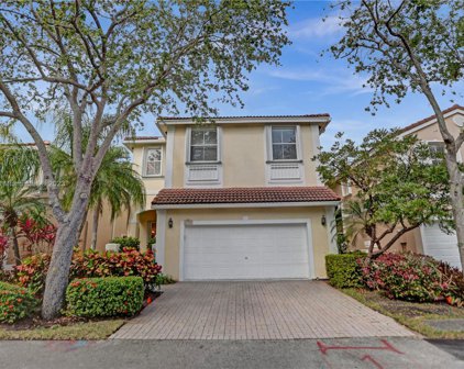 1790 Sweetbay Way, Hollywood