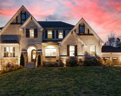 8170 Charlotte Pike, Nashville