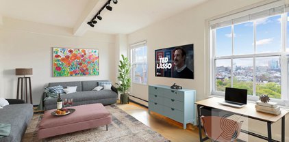 143 Ave B Unit 11F, New York
