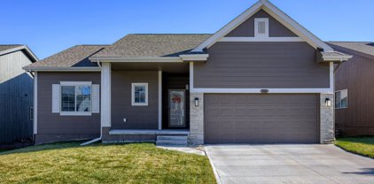 7711 N 90 Street, Omaha