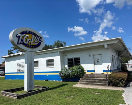 2205 N Pine Avenue, Ocala