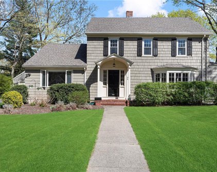 36 Walnut  Road, Barrington