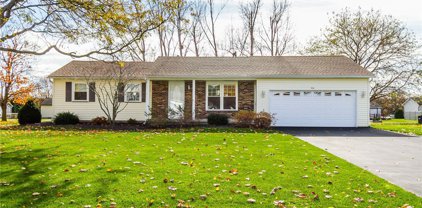 401 Sweet Acres Drive, Greece