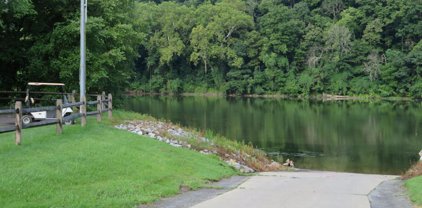 14-21 Reindeer Dr, Falling Waters