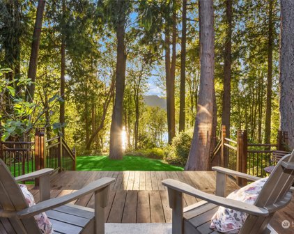 6027 NE Baker Hill Road, Bainbridge Island