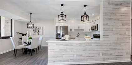 1805 Crystal Dr S Unit #409S, Arlington