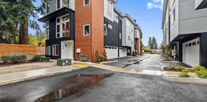2808 NE 12th Street, Renton
