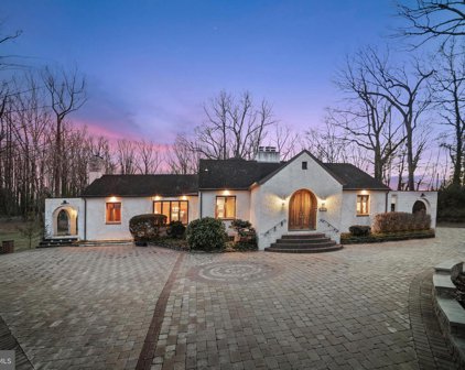1322 Dulaney Valley Rd, Towson