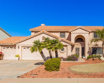 7624 W Country Gables Drive, Peoria