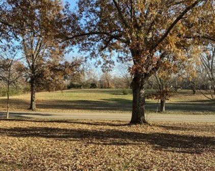 2620 Hinton Rd, Clarksville
