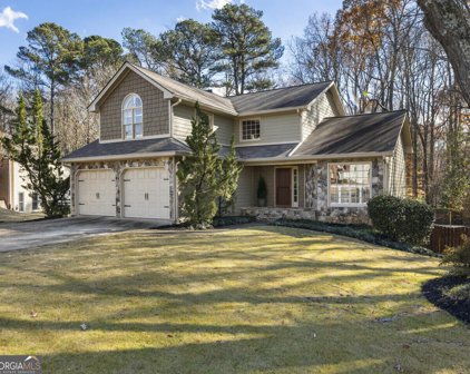4025 Dover Avenue, Alpharetta