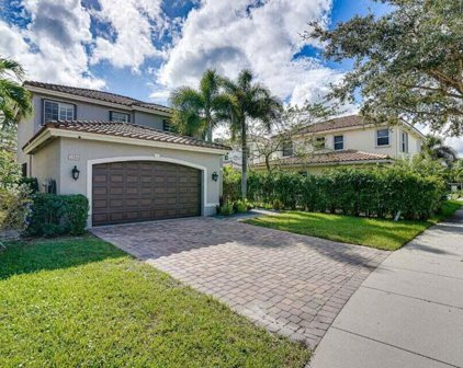2486 SW Murano Place, Palm City