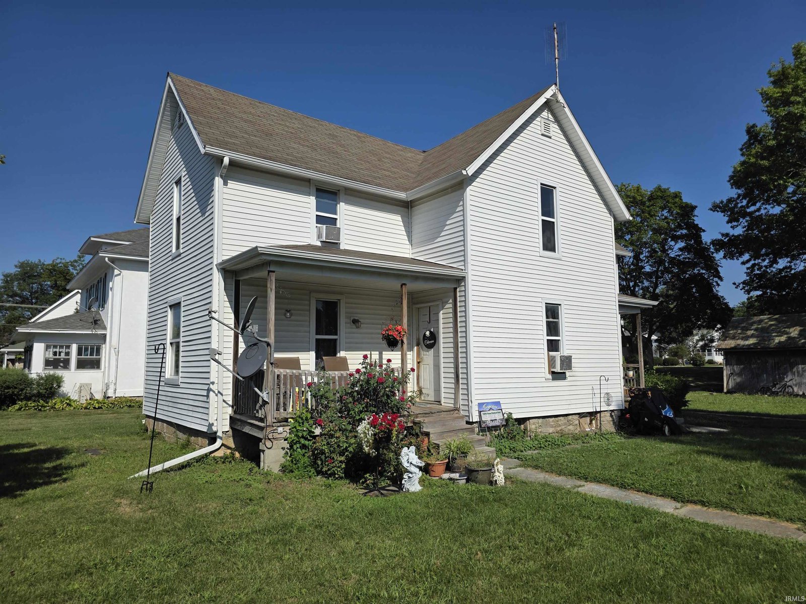 205 W Water St, Berne