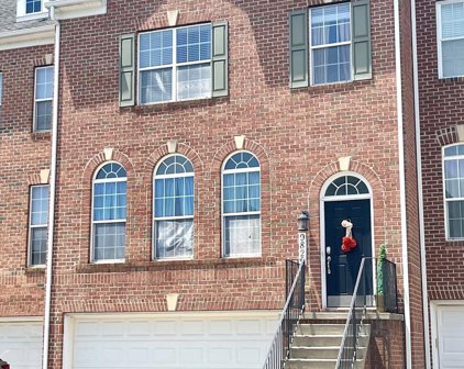 9826 Snow Bird Ln, Laurel