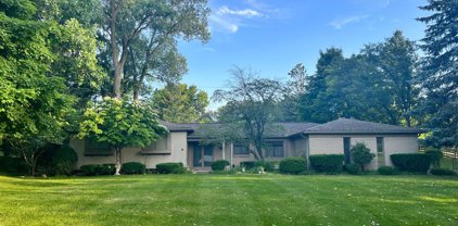 1168 ASHOVER, Bloomfield Twp