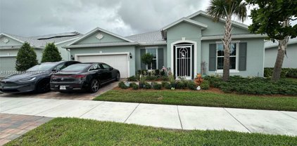 10479 Sw Captiva Dr, Port St. Lucie