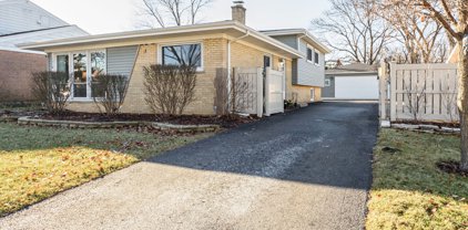 1318 N Highland Avenue, Arlington Heights