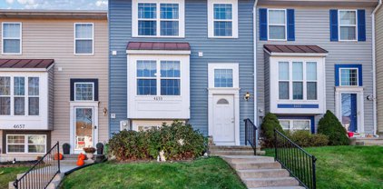 4655 Marksman Ct, Hampstead