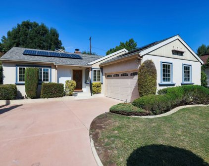 8945 Yolanda Avenue, Northridge