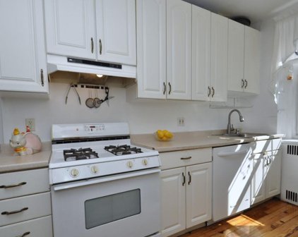 253 Garth Road Unit #2K, Eastchester