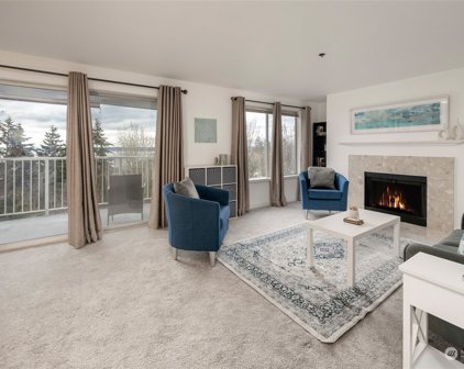 28602 16th Avenue S Unit #202, Federal Way