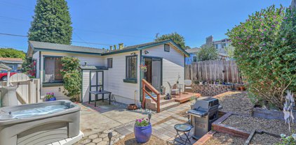 1265 Luxton ST, Seaside