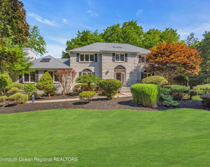 4 Delwood Drive, Holmdel
