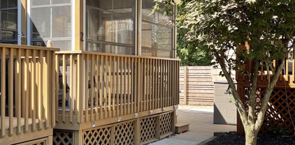 15612 Isobel Street Unit 2, Union Pier