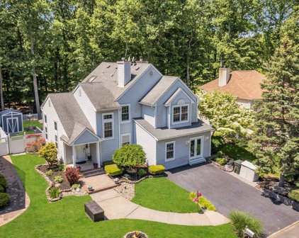 7 Spruce Hollow Drive, Howell