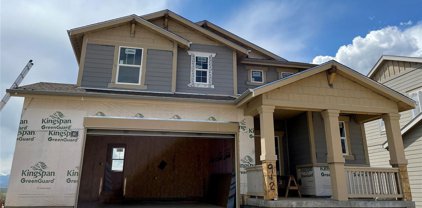 912 Crestone St, Johnstown