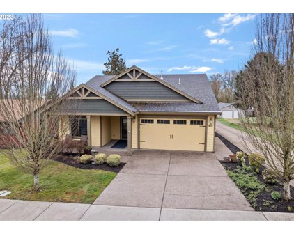 810 GREEN VALLEY DR, Newberg