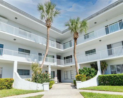 2001 World Parkway Boulevard Unit 45, Clearwater