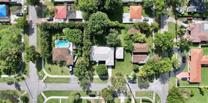 1440 La Baron Dr, Miami Springs