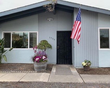 3569 Mira Pacific Dr, Oceanside