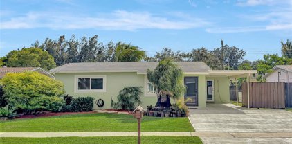 9432 Sw 52nd Pl, Cooper City