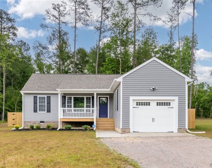 18817 Pine Grove Avenue, South Chesterfield