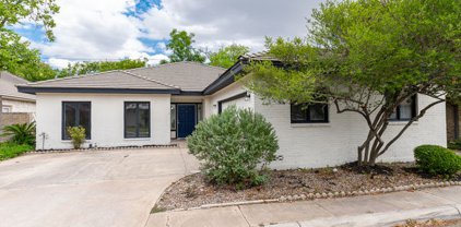 1 Bryanston Ct, San Antonio