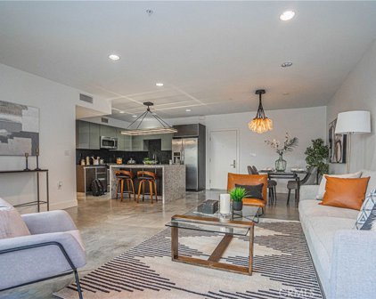 133 S Los Robles Avenue Unit 204, Pasadena