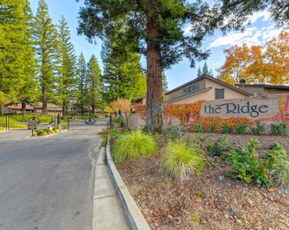 8960 Cliffside Lane, Fair Oaks
