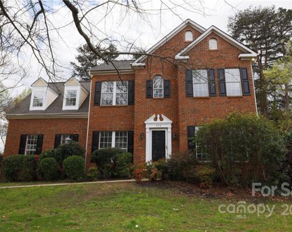 102 Meadow Pond  Lane, Mooresville